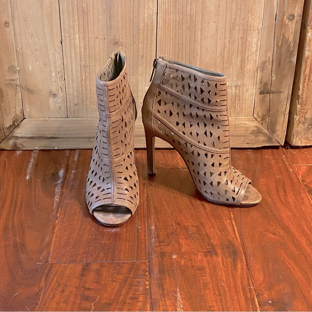 Vince Camuto Caged Sandal Heels